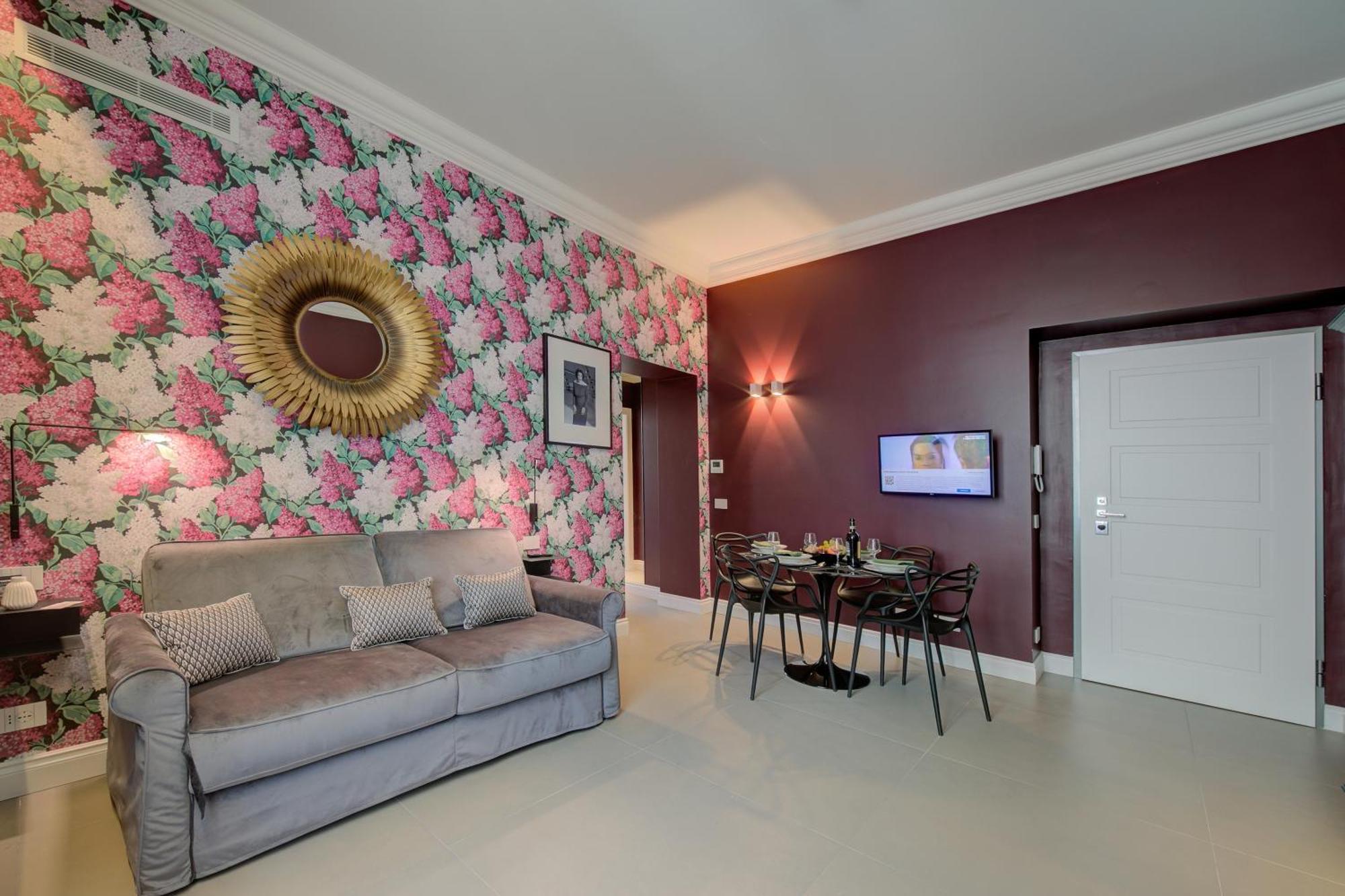 Seven Suites Apartments - Via Matteotti 178 Sanremo Exteriör bild