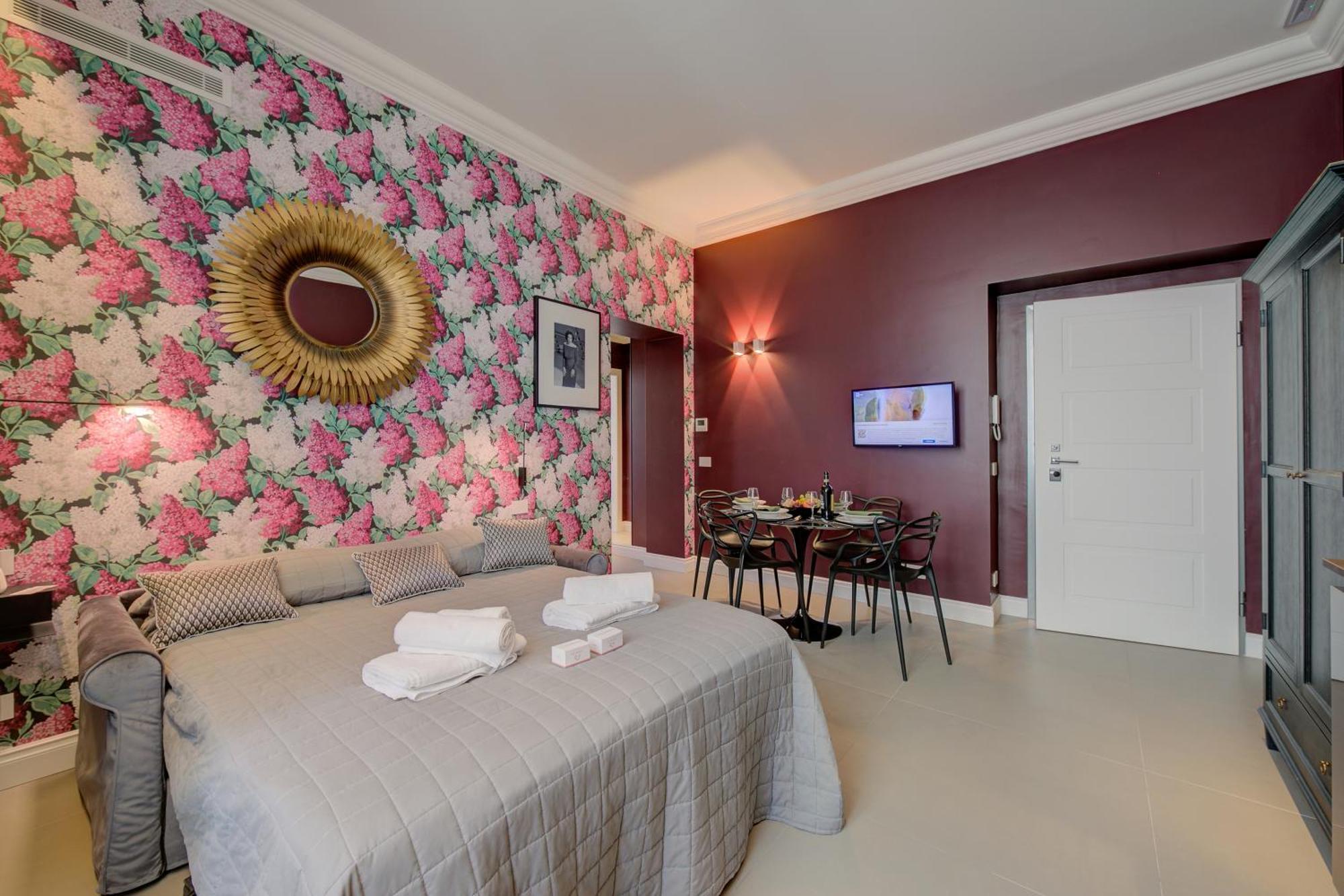 Seven Suites Apartments - Via Matteotti 178 Sanremo Exteriör bild
