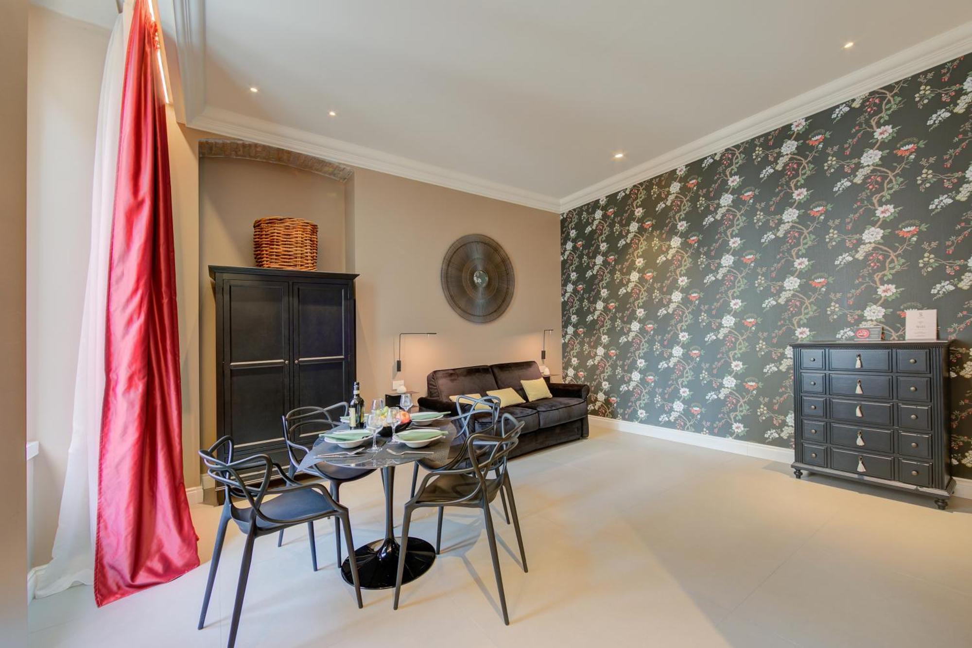 Seven Suites Apartments - Via Matteotti 178 Sanremo Exteriör bild