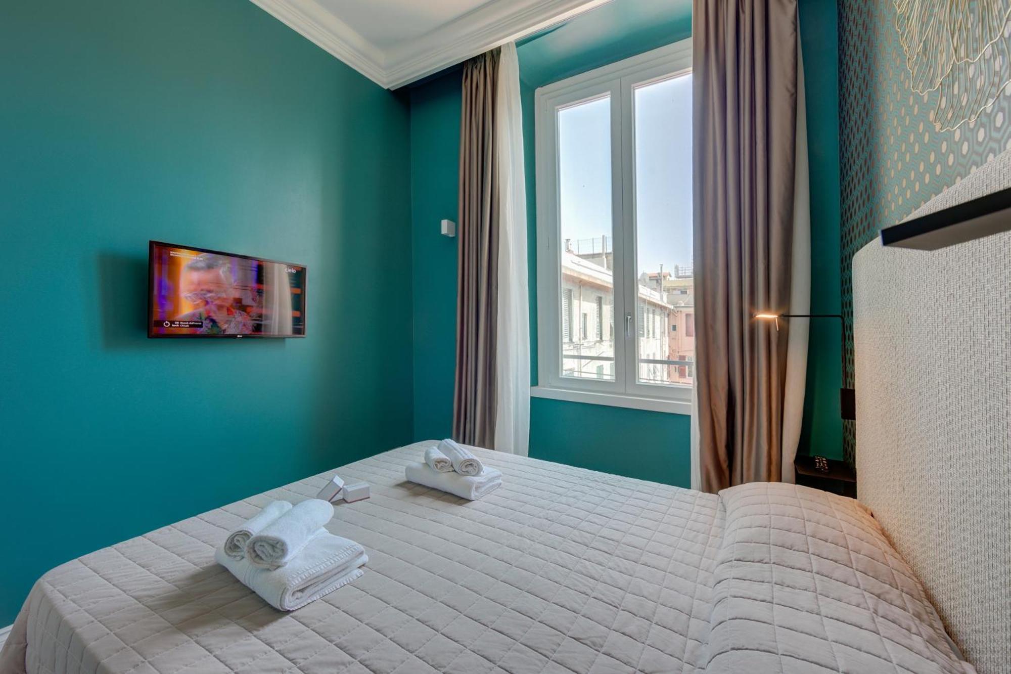 Seven Suites Apartments - Via Matteotti 178 Sanremo Exteriör bild