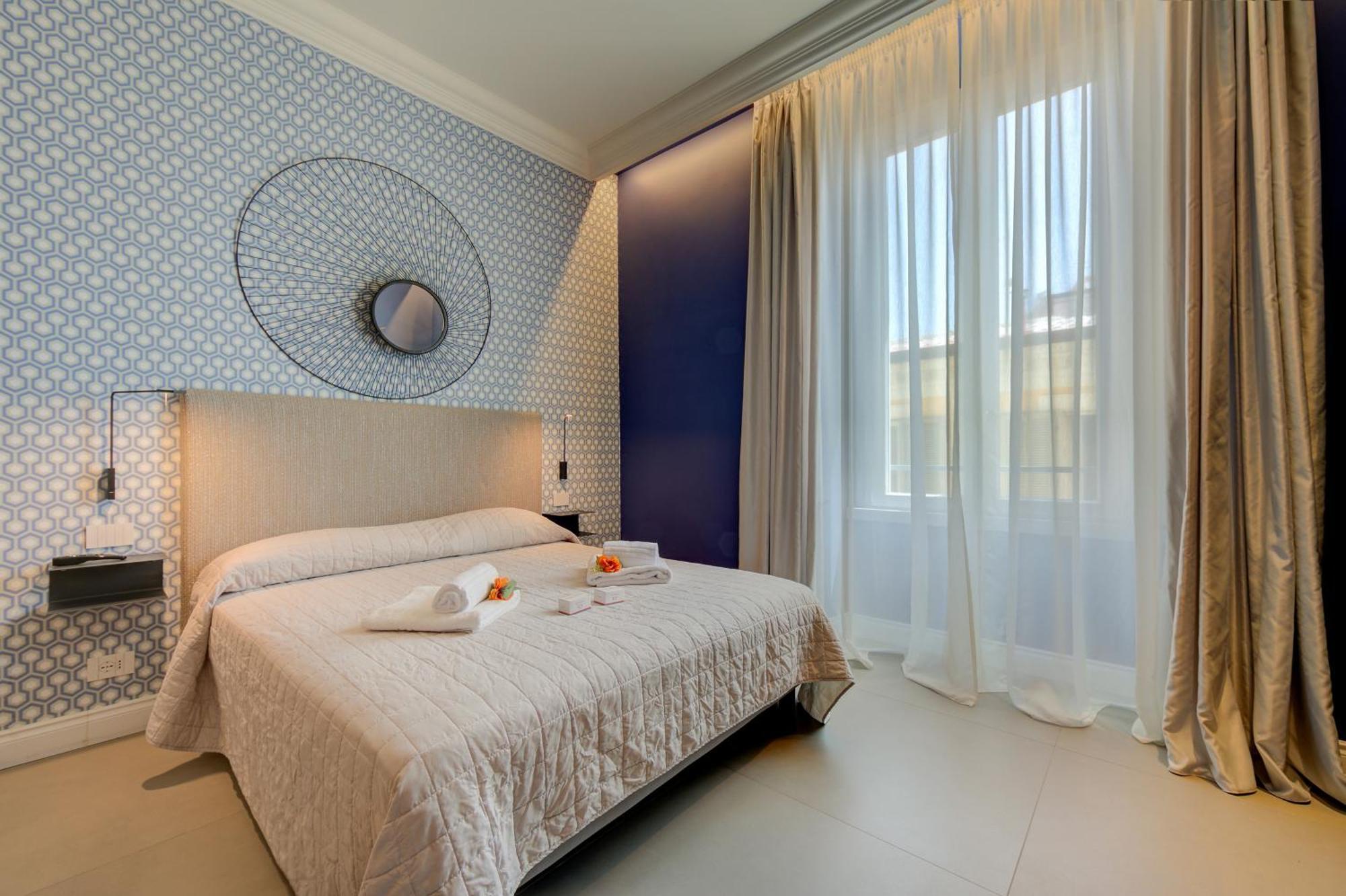 Seven Suites Apartments - Via Matteotti 178 Sanremo Exteriör bild