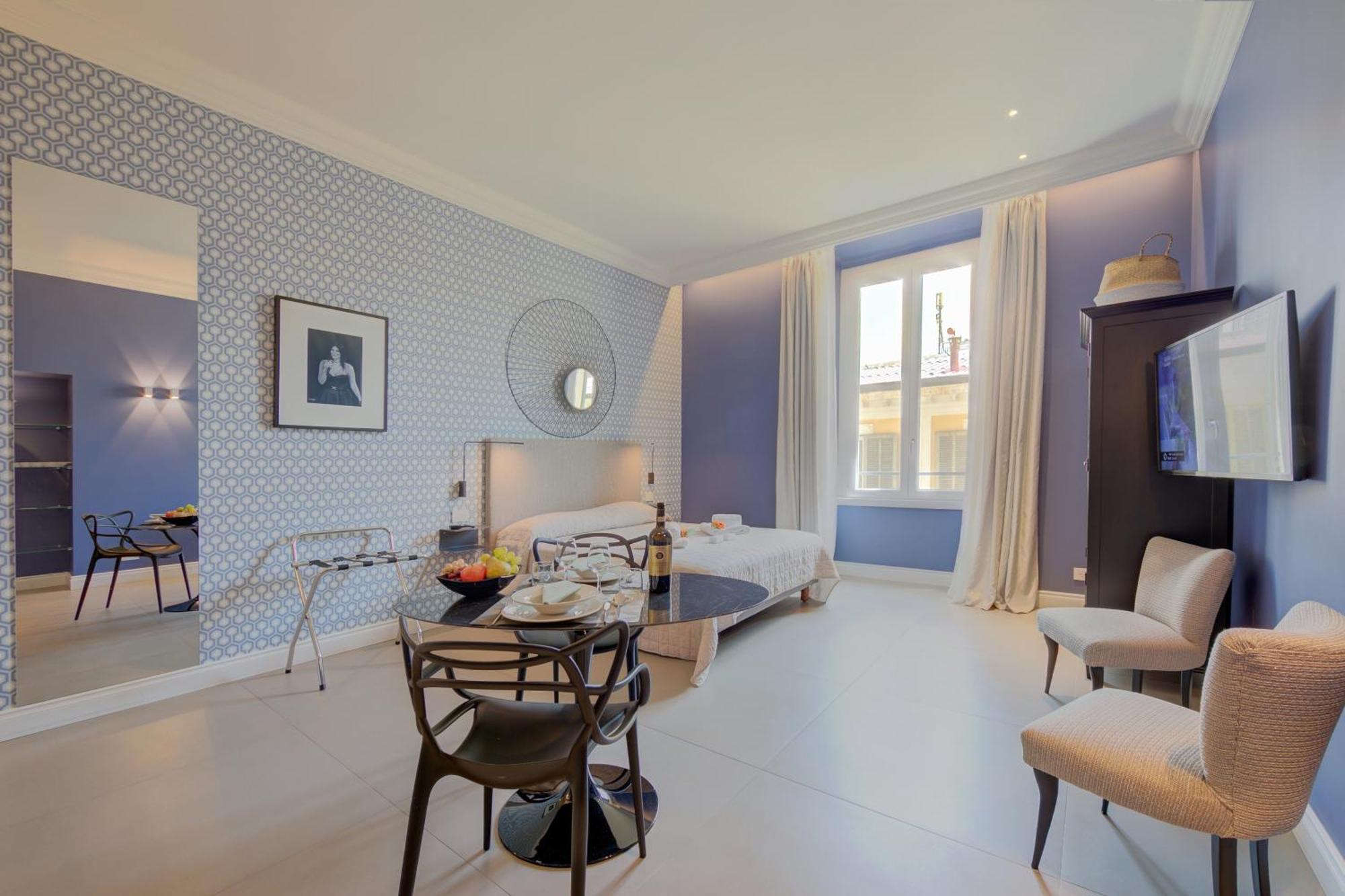 Seven Suites Apartments - Via Matteotti 178 Sanremo Exteriör bild